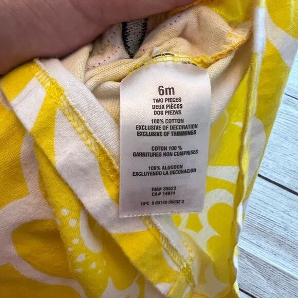 Carters Girls Two Piece Outfit size 6 months - Picture 6 of 11